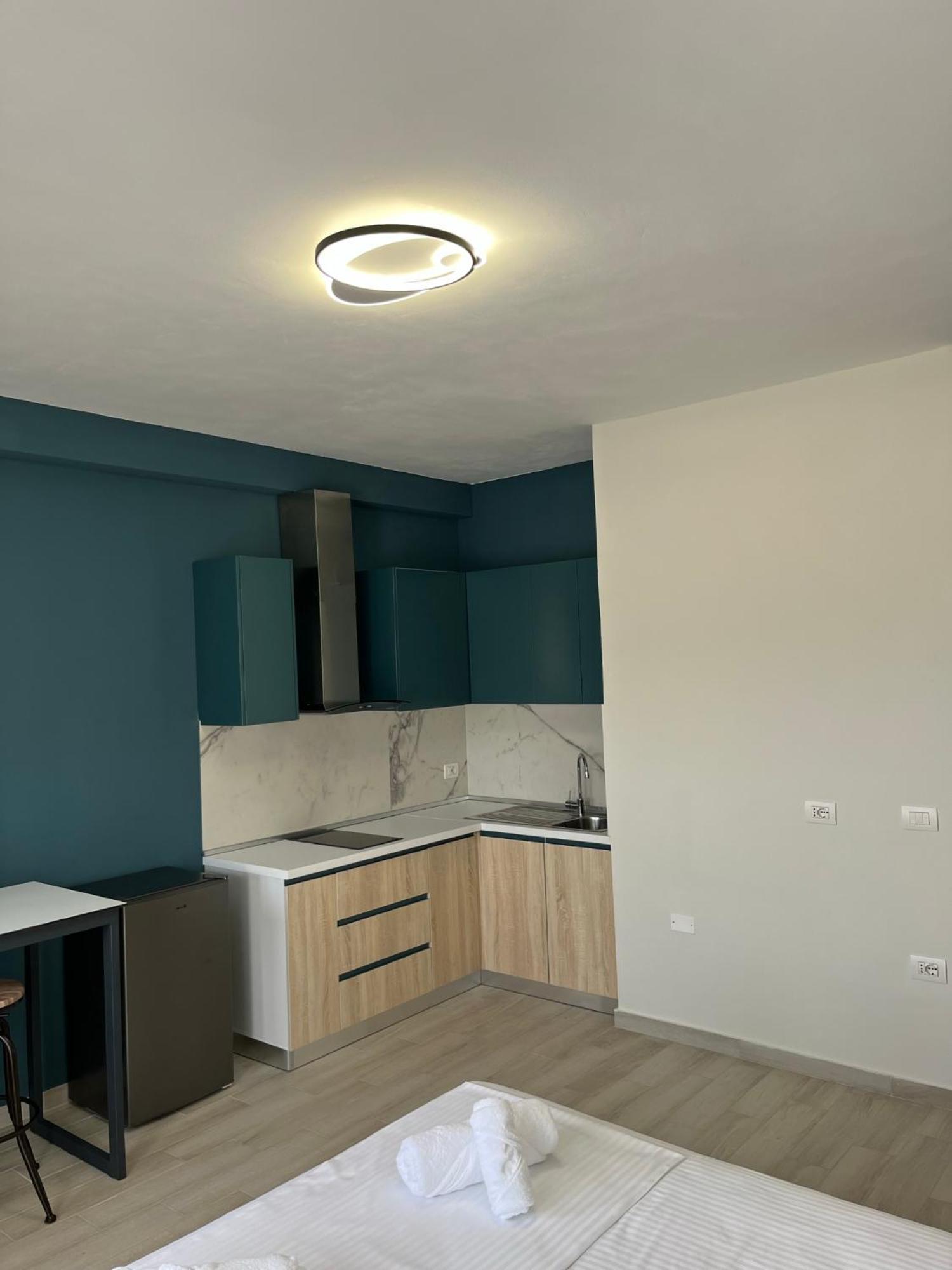 Lotus Apartments Wlora Zewnętrze zdjęcie